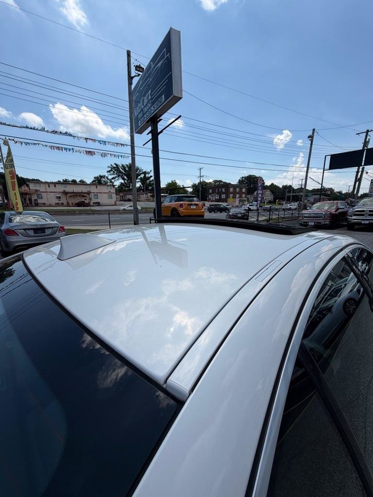 Used 2016 BMW 535i xDrive Sedan AWD/4WD image 24