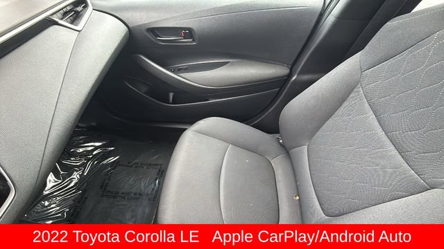 Used 2022 Toyota Corolla LE image 12
