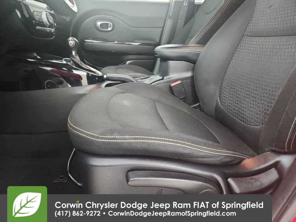 Used 2016 Kia Soul + w/ Audio Package image 19