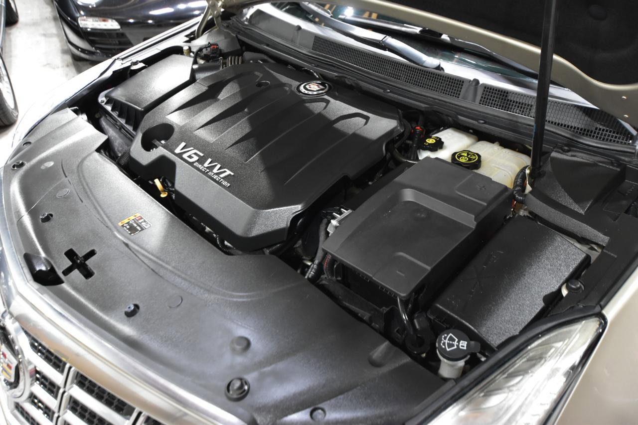 Used 2013 Cadillac XTS Luxury w/ Driver Awareness Package FWD image 42