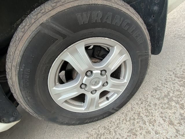 Used 2008 Toyota Tundra 4x4 CrewMax image 15