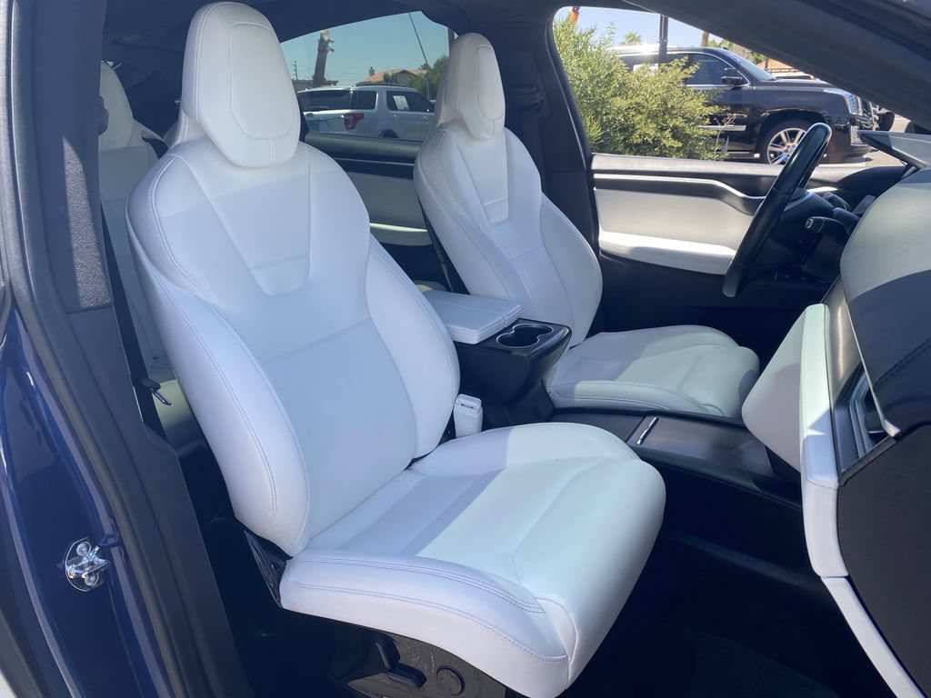Used 2016 Tesla Model X 90D AWD/4WD image 9