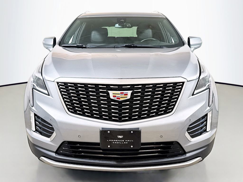 Certified 2025 Cadillac XT5 Premium Luxury image 2