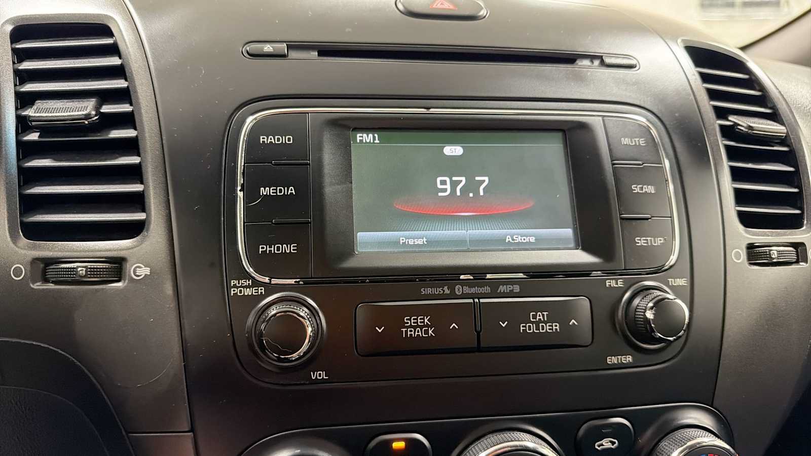 Used 2016 Kia Forte LX w/ LX Popular Plus Package FWD image 18