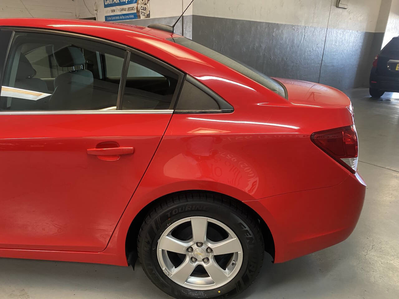 Used 2016 Chevrolet Cruze LT w/ Technology Package image 15