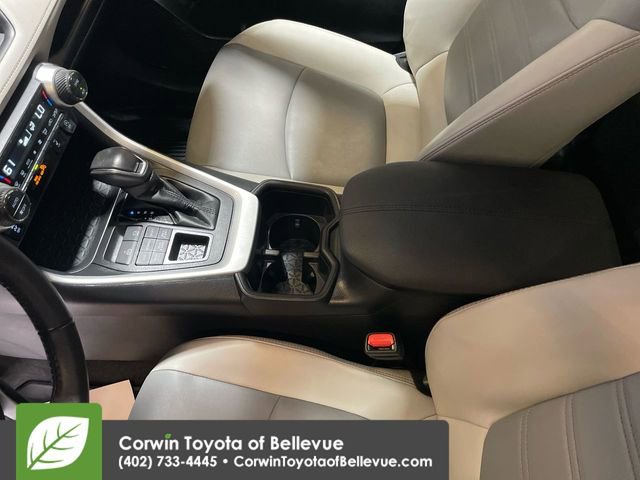 Used 2023 Toyota RAV4 XLE Premium image 18