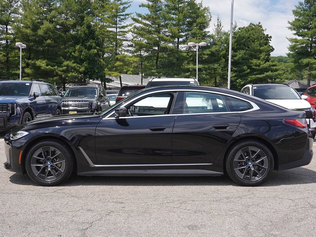 Used 2023 BMW i4 eDrive35 w/ Premium Package RWD image 19