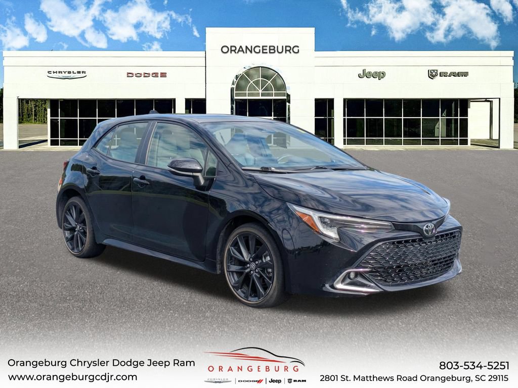 Used 2024 Toyota Corolla XSE FWD image 1