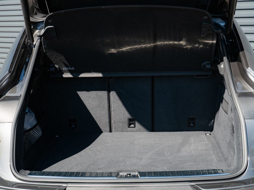 Used 2024 Porsche Cayenne S image 32