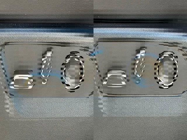 Certified 2023 Cadillac Escalade Premium Luxury w/ LPO, Radiant Package image 19