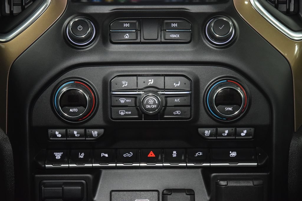 Used 2022 Chevrolet Silverado 3500 High Country w/ LPO, Hitch Package AWD/4WD image 36