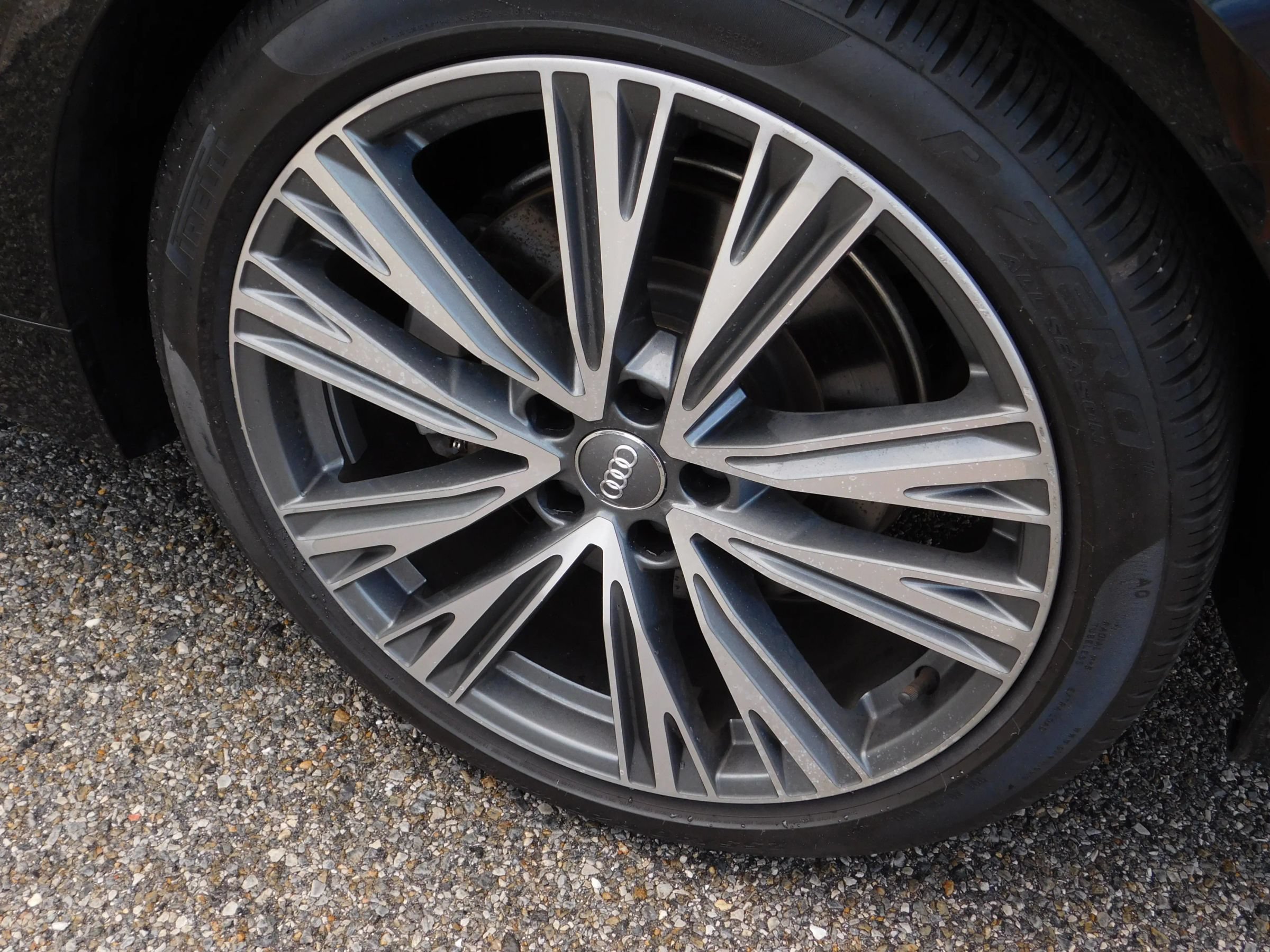 Used 2020 Audi A6 2.0T Premium Plus w/ Premium Plus Package AWD/4WD image 12