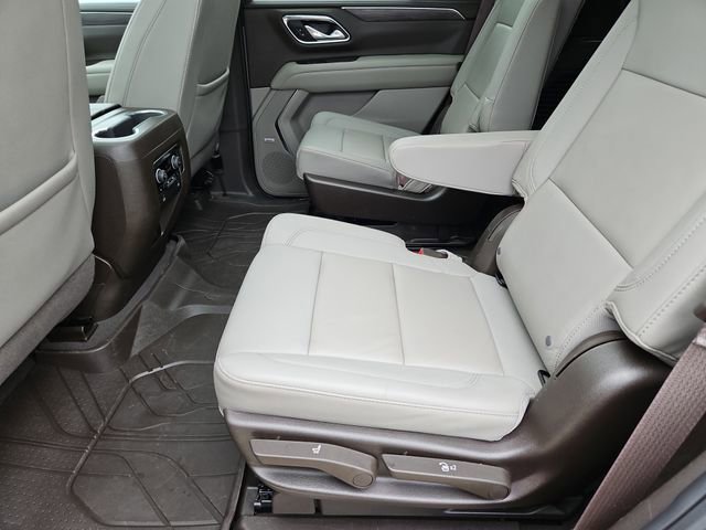 Used 2023 Chevrolet Tahoe Z71 w/ Luxury Package AWD/4WD image 14