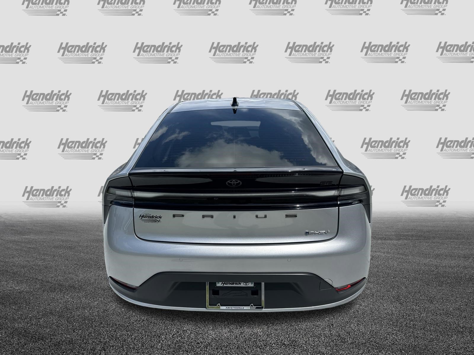 Certified 2026 Toyota Prius Plug-In Hybrid FWD image 9