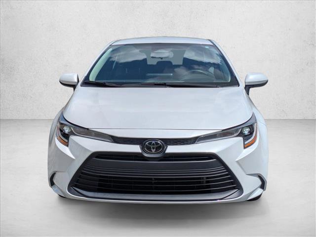 Used 2023 Toyota Corolla LE w/ LE Convenience Package image 2