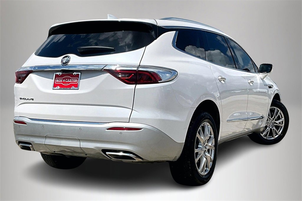 Used 2023 Buick Enclave Premium w/ Experience Buick Package image 5