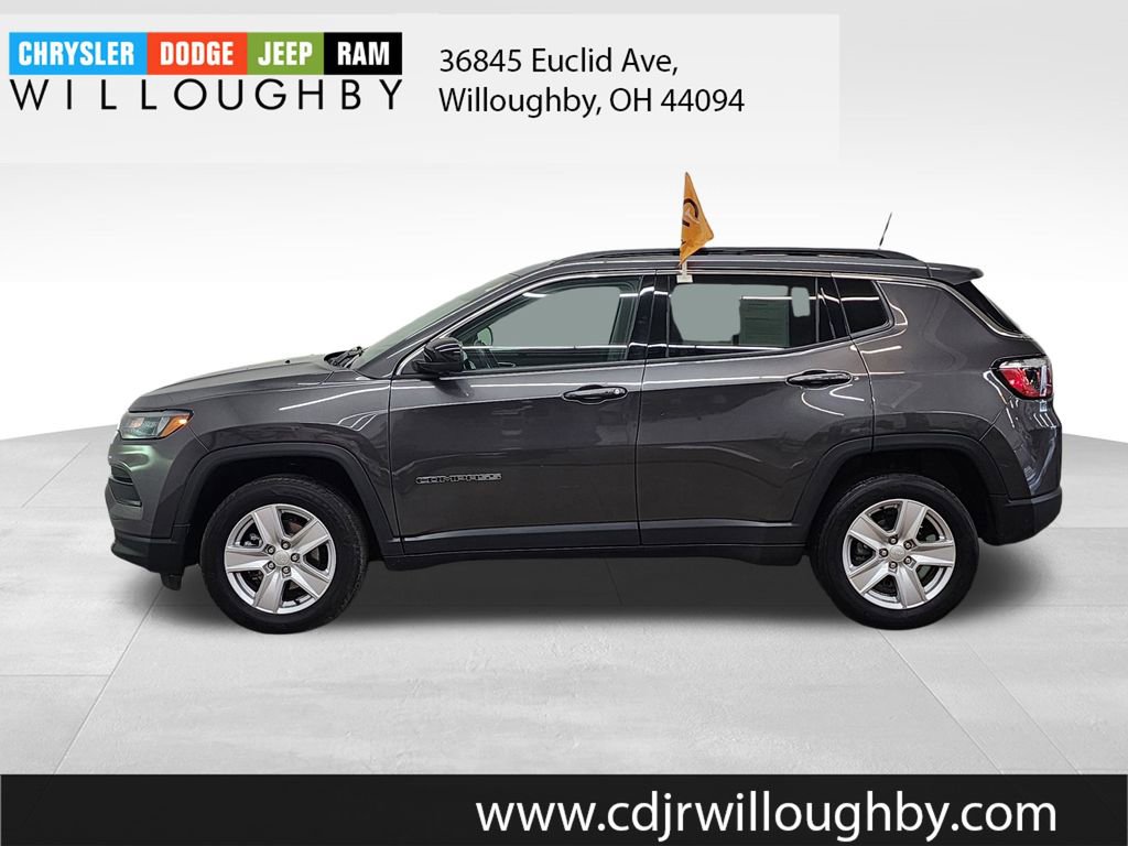 Certified 2022 Jeep Compass Latitude w/ Sun and Sound Group image 5
