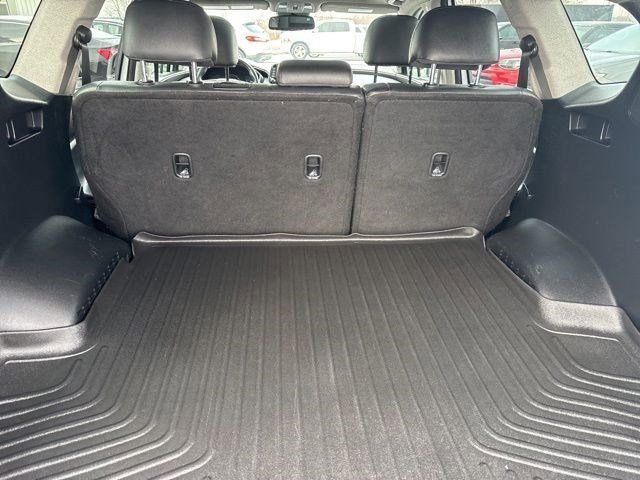 Used 2019 Hyundai Santa Fe Ultimate w/ Cargo Package image 39