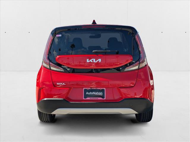 Used 2023 Kia Soul LX w/ LX Technology Package image 7