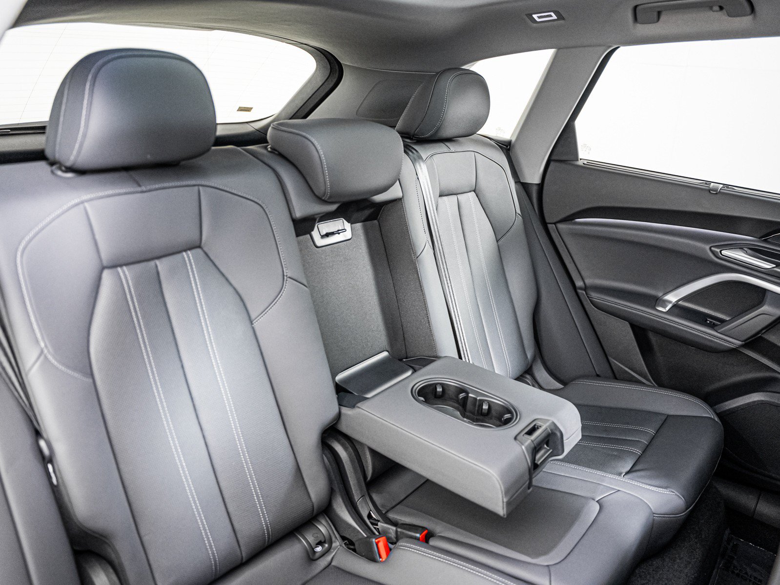 Certified 2025 Audi Q5 Premium w/ Premium Plus AWD/4WD image 10