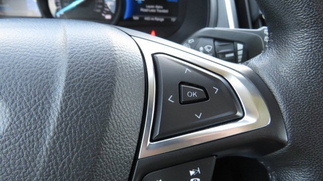 Certified 2022 Ford Edge SEL w/ Convenience Package image 23