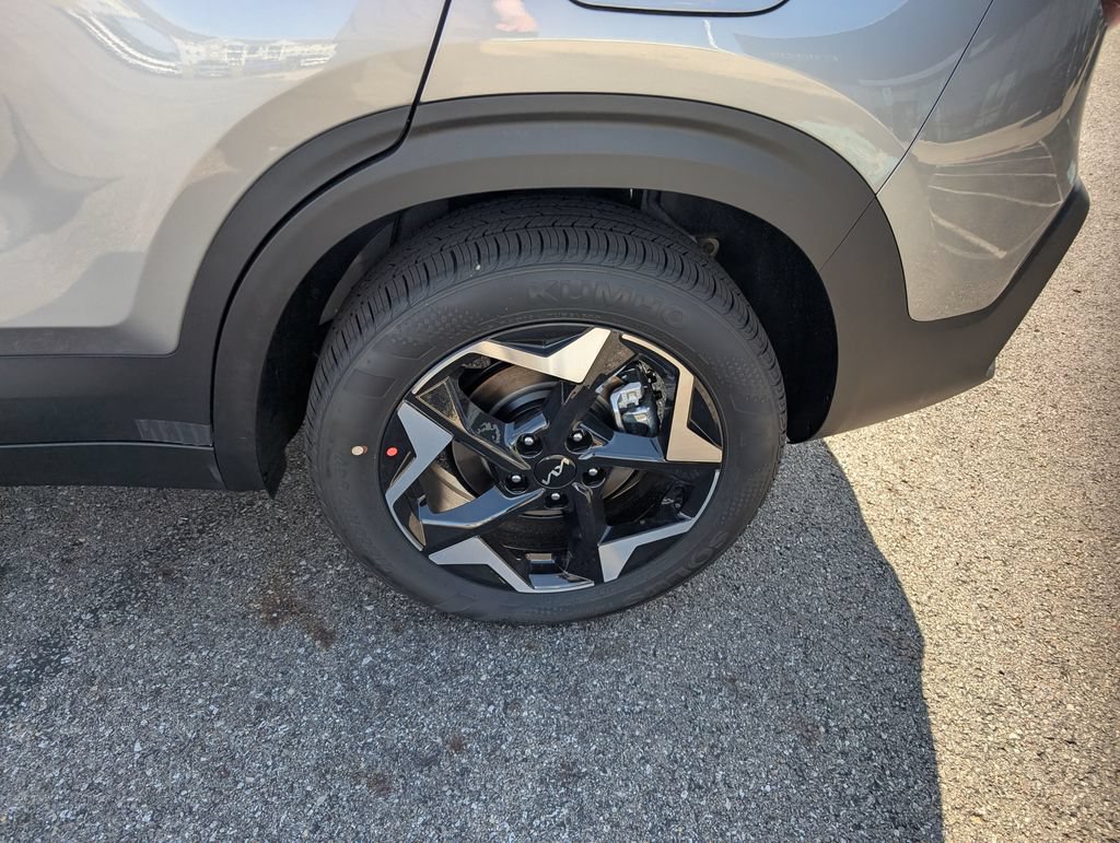 New 2026 Kia Seltos S AWD/4WD image 22