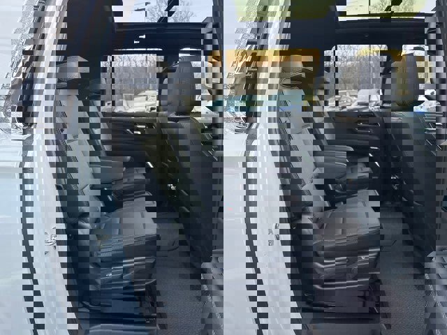 New 2026 GMC Yukon XL Denali w/ Sun & Power Step Package image 44