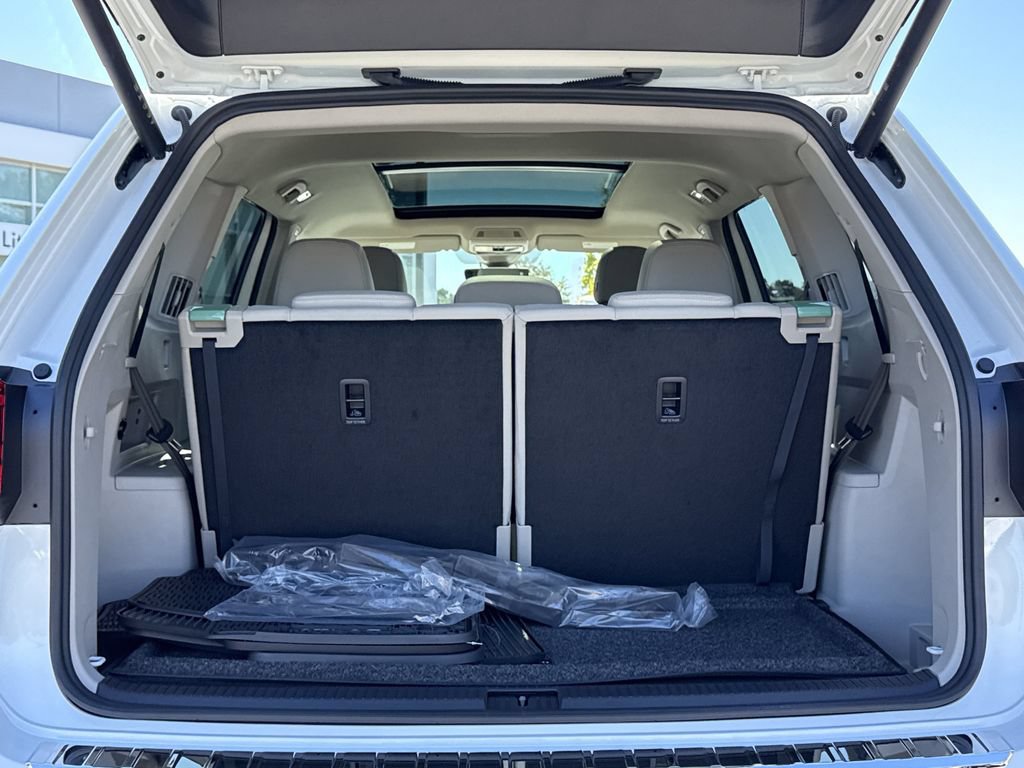 New 2026 Volkswagen Atlas SE FWD image 17