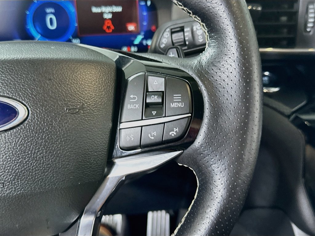 Used 2023 Ford Explorer ST AWD/4WD image 27