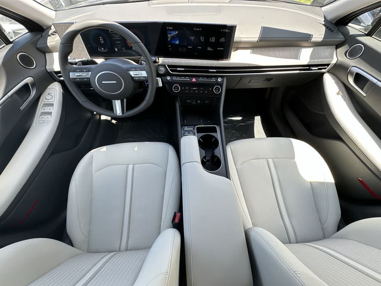 New 2025 Hyundai Sonata SEL FWD image 24