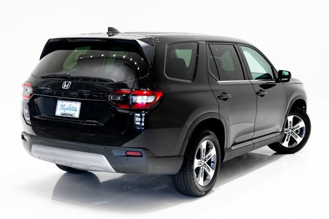 Used 2025 Honda Pilot EX-L image 33