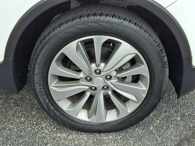 Used 2020 Buick Encore Preferred w/ Safety Package FWD image 8