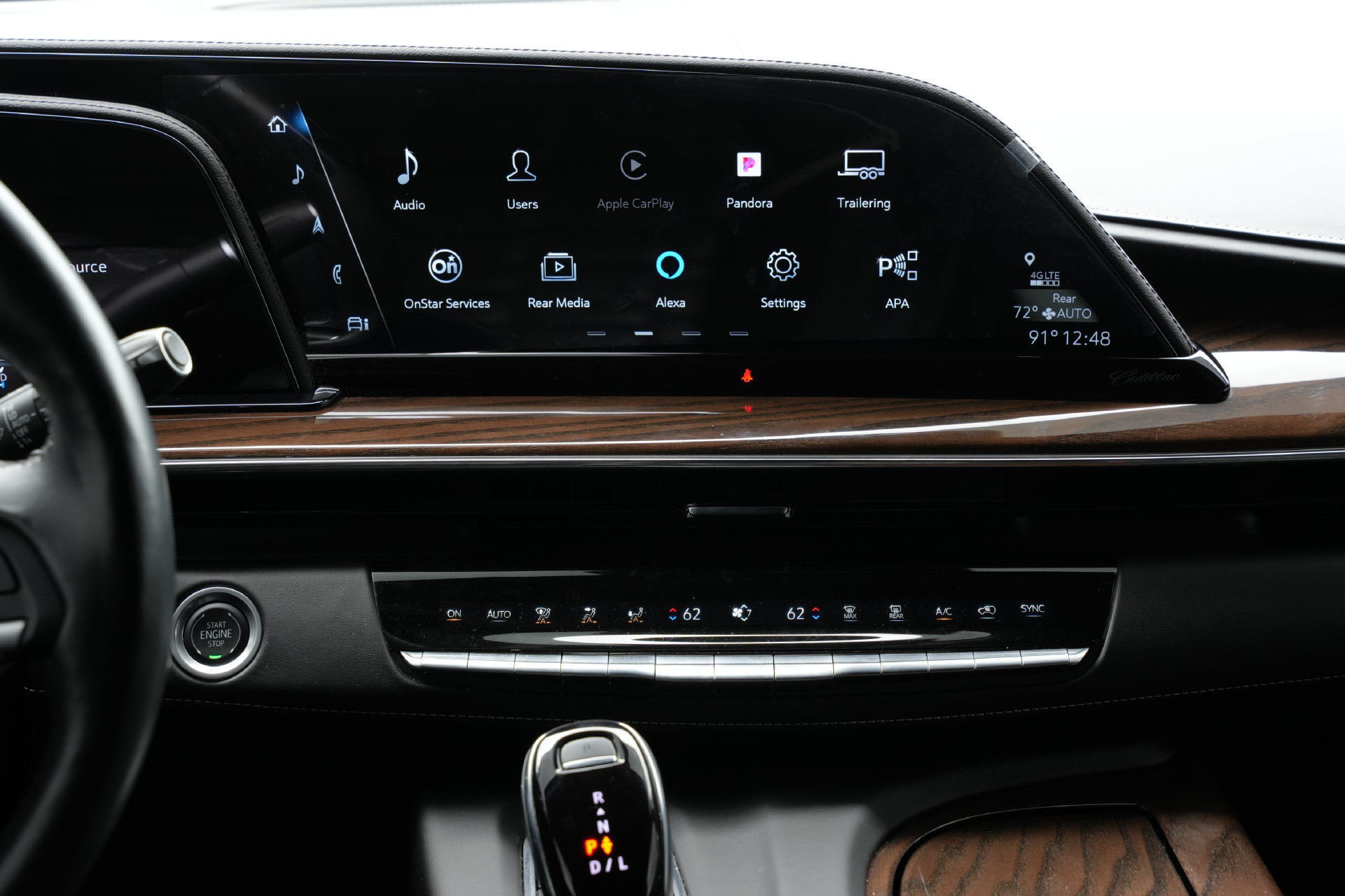 Certified 2024 Cadillac Escalade Sport Platinum w/ LPO, ONYX Package AWD/4WD image 9