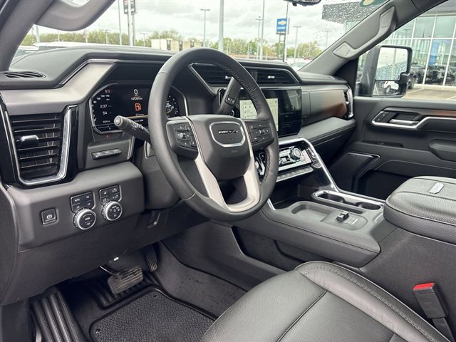 Certified 2025 GMC Sierra 2500 Denali w/ Denali Reserve Package AWD/4WD image 10