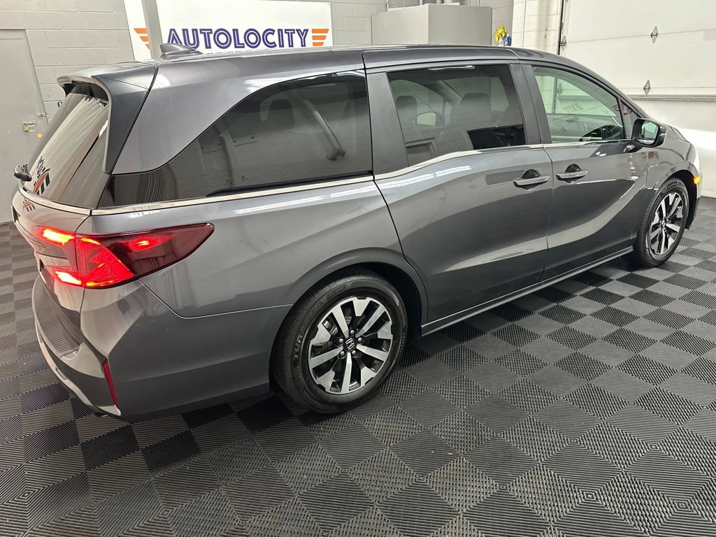 Used 2026 Honda Odyssey EX-L image 10