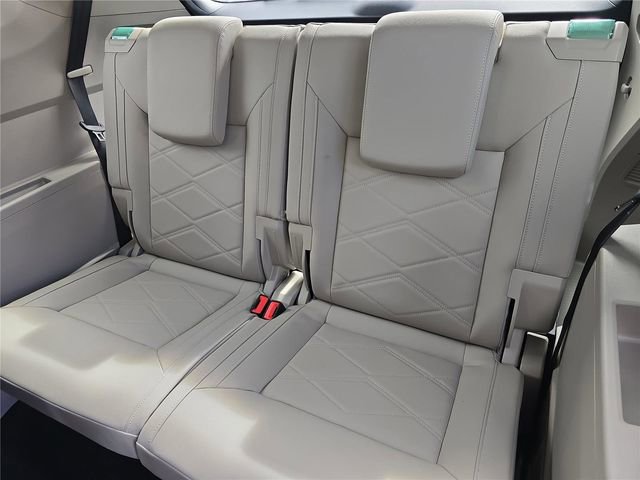 New 2026 Volkswagen Atlas SE image 10