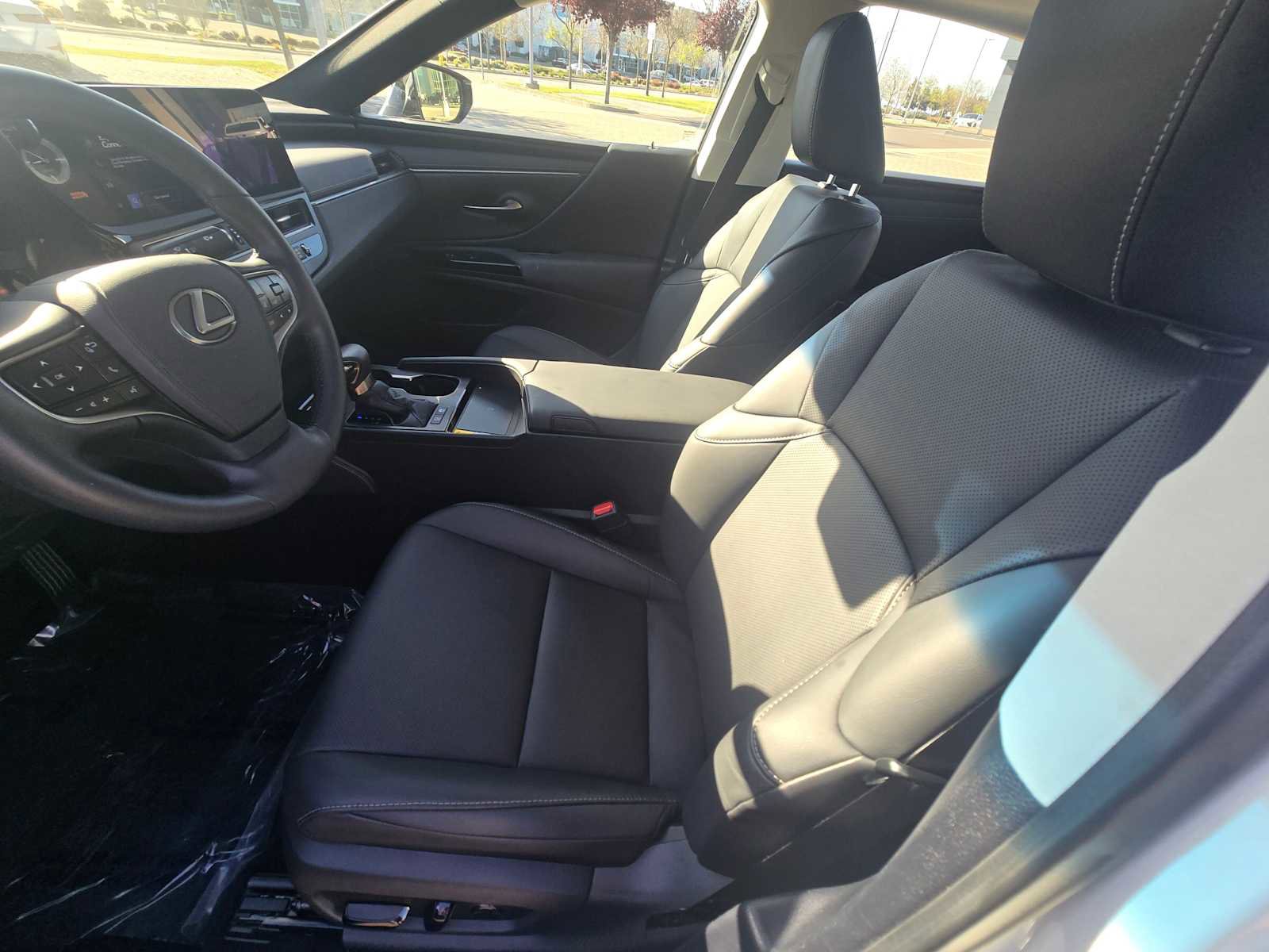 Certified 2025 Lexus ES 300h ES 300h w/ Premium Package image 23