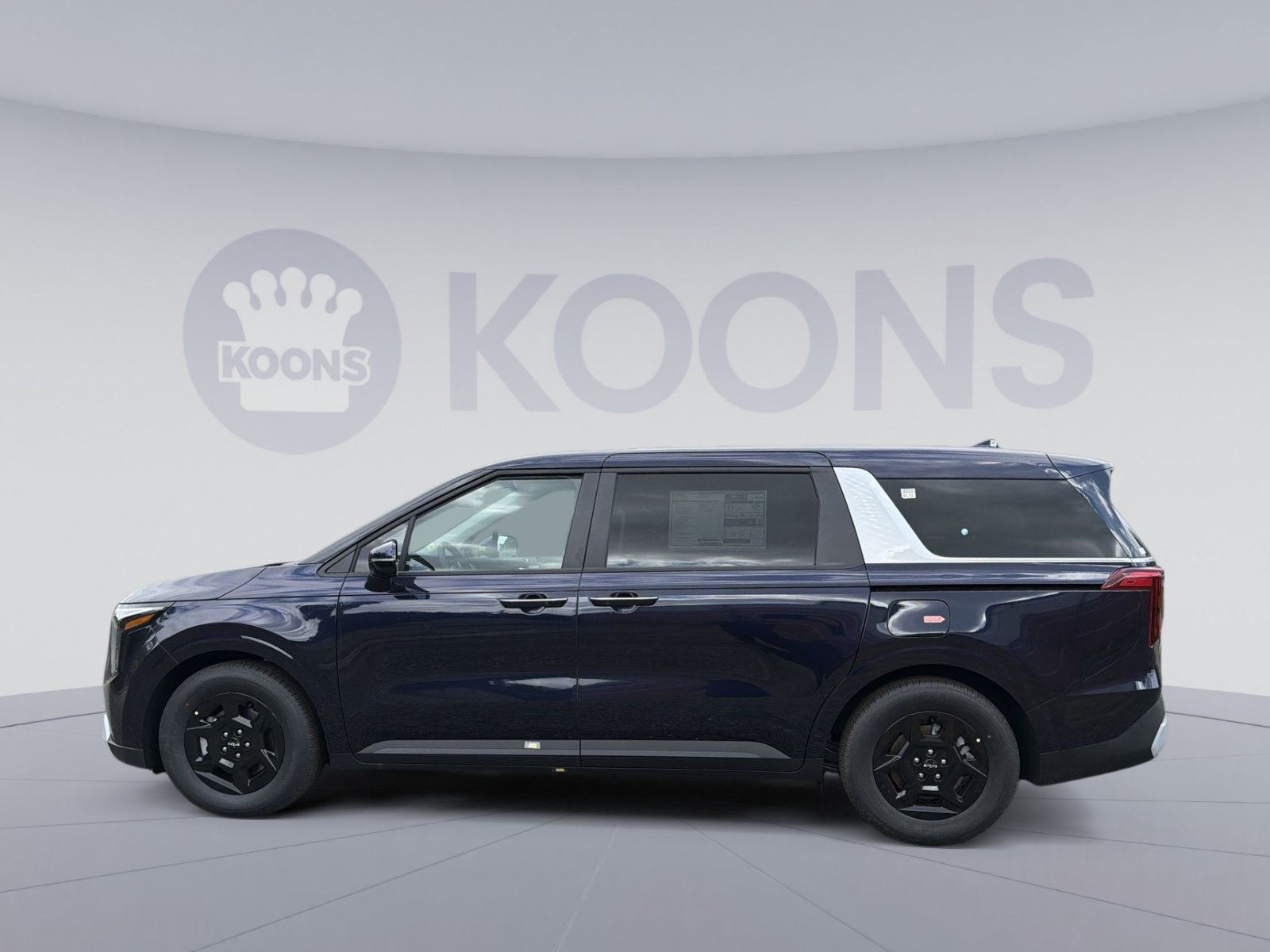 New 2026 Kia Carnival FWD image 2