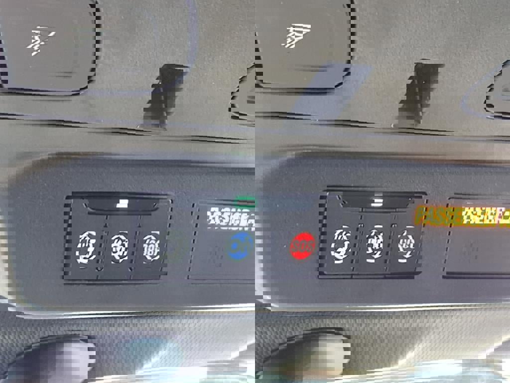 Used 2024 Chevrolet Camaro LT w/ RS Package image 17