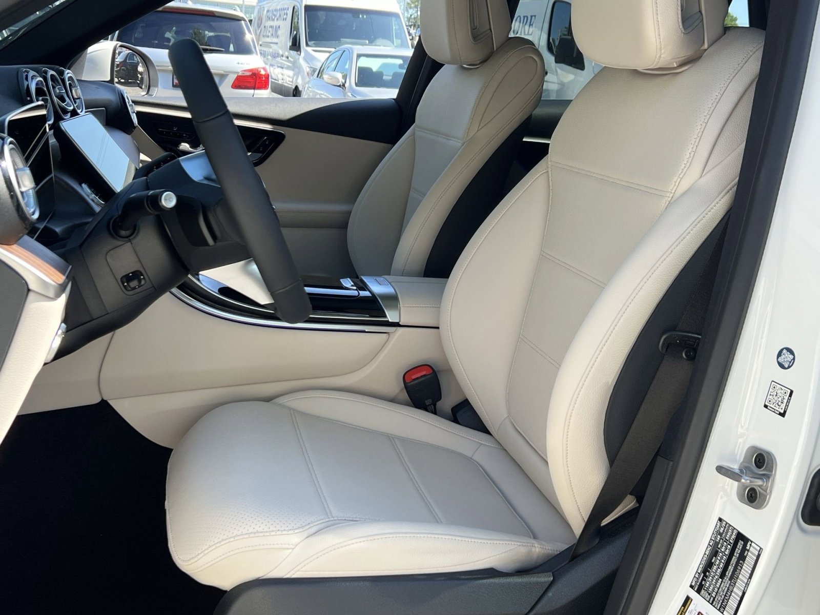 New 2026 Mercedes-Benz GLC 300 4MATIC image 11