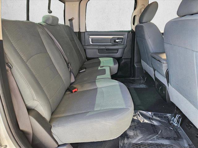 Used 2015 Chevrolet Silverado 2500 LT w/ LT Convenience Package AWD/4WD image 20