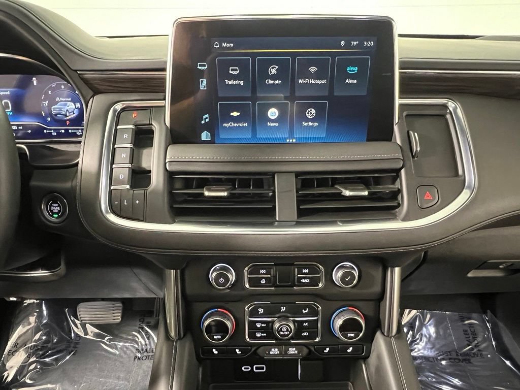 Certified 2023 Chevrolet Suburban Z71 w/ Luxury Package AWD/4WD image 27