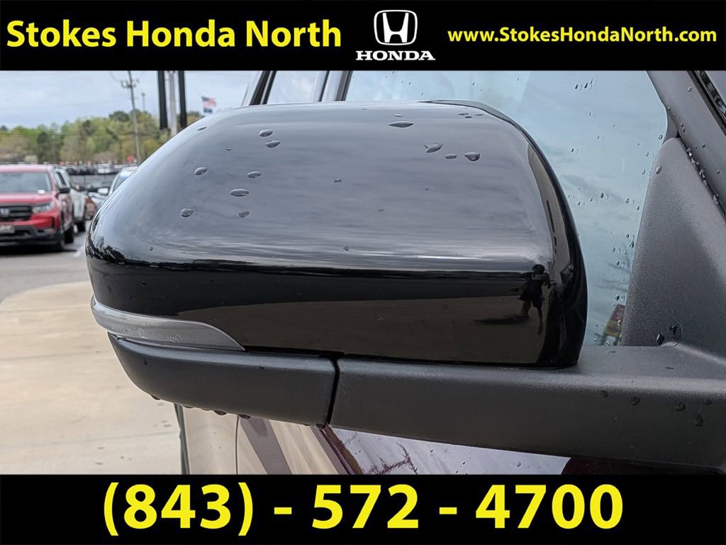 Used 2022 Ford Explorer Limited w/ Equipment Group 301A image 12