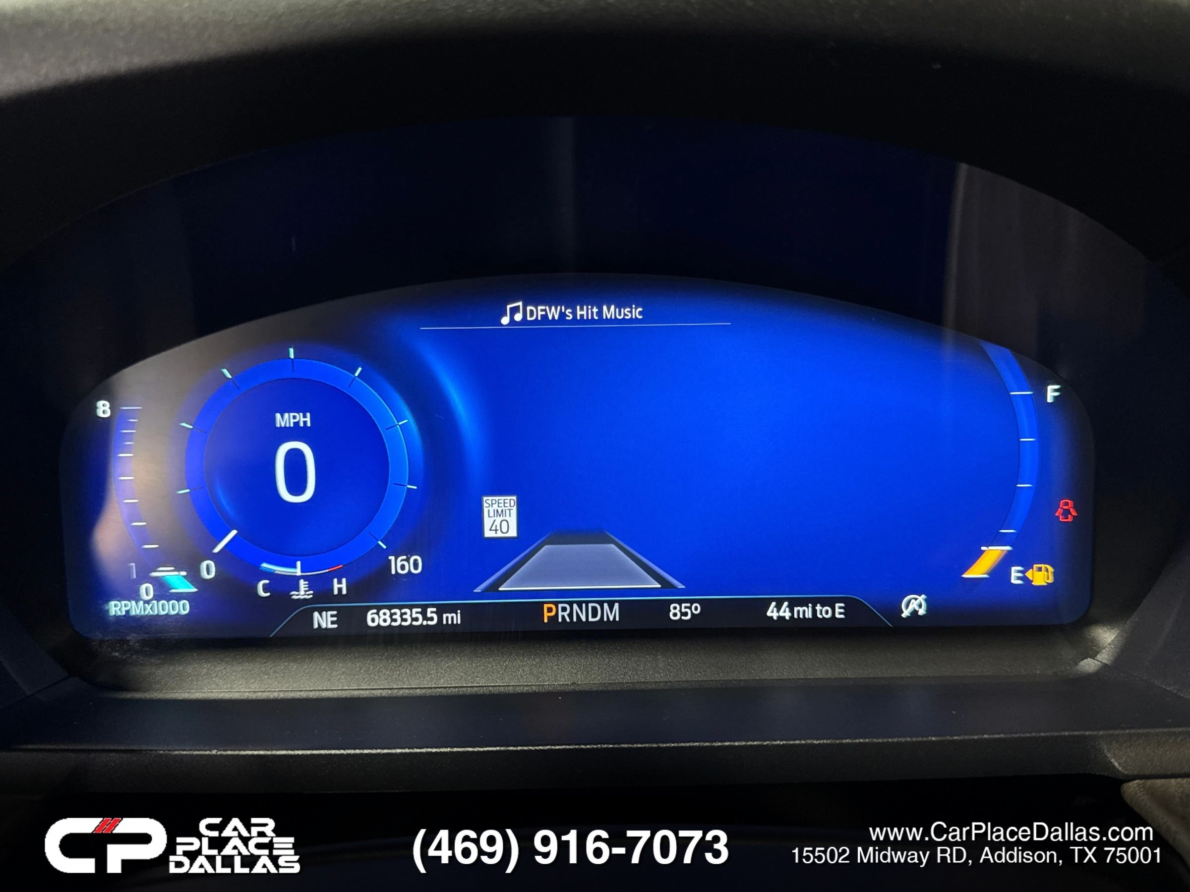 Used 2020 Ford Explorer Platinum w/ Premium Technology Package AWD/4WD image 31