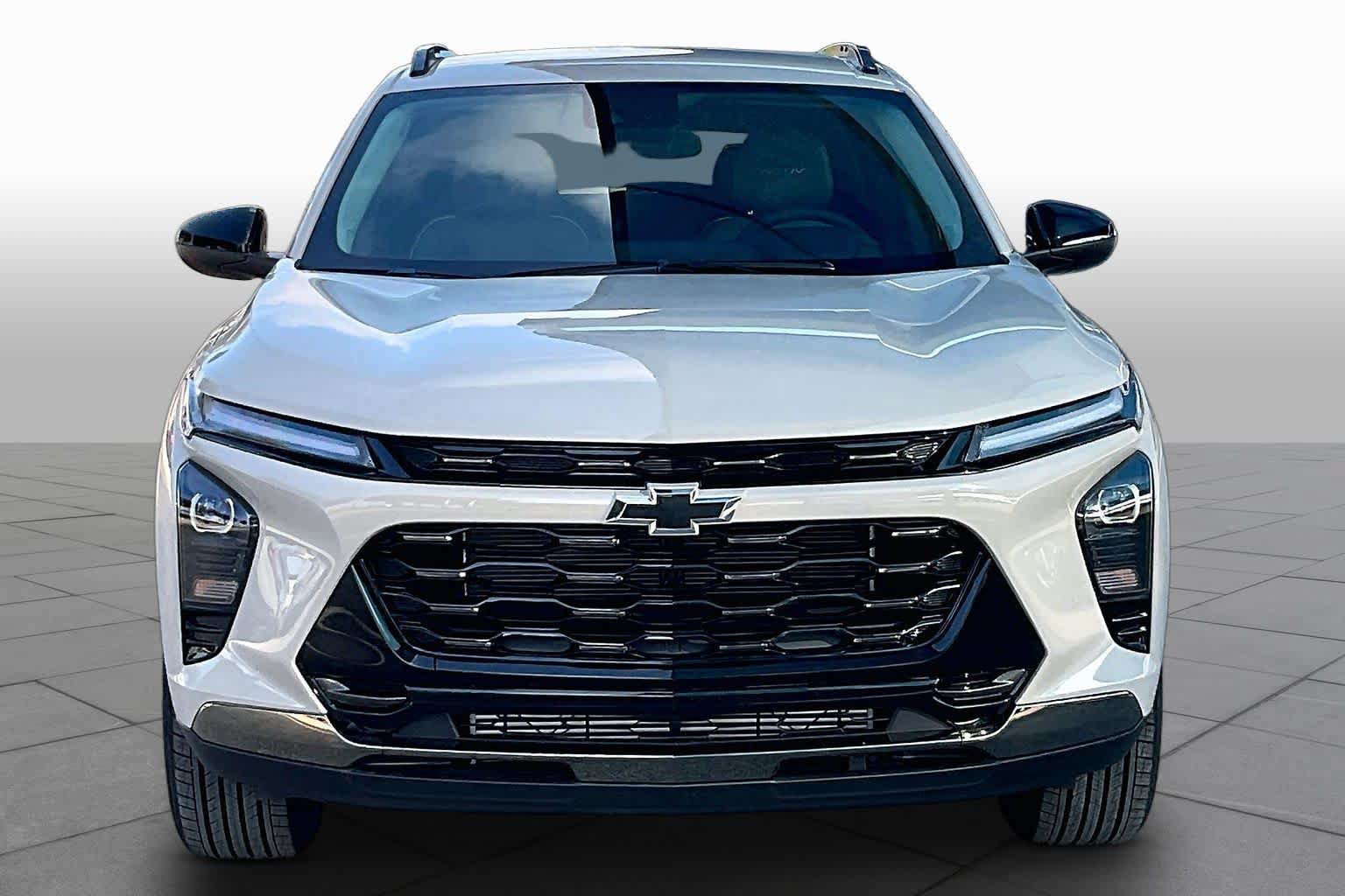 New 2026 Chevrolet Trax ACTIV w/ Driver Confidence Package FWD image 3