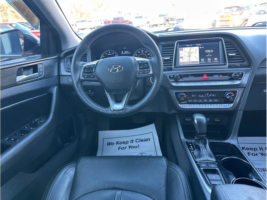 Used 2018 Hyundai Sonata Limited w/ Limited Ultimate Package 03 image 10