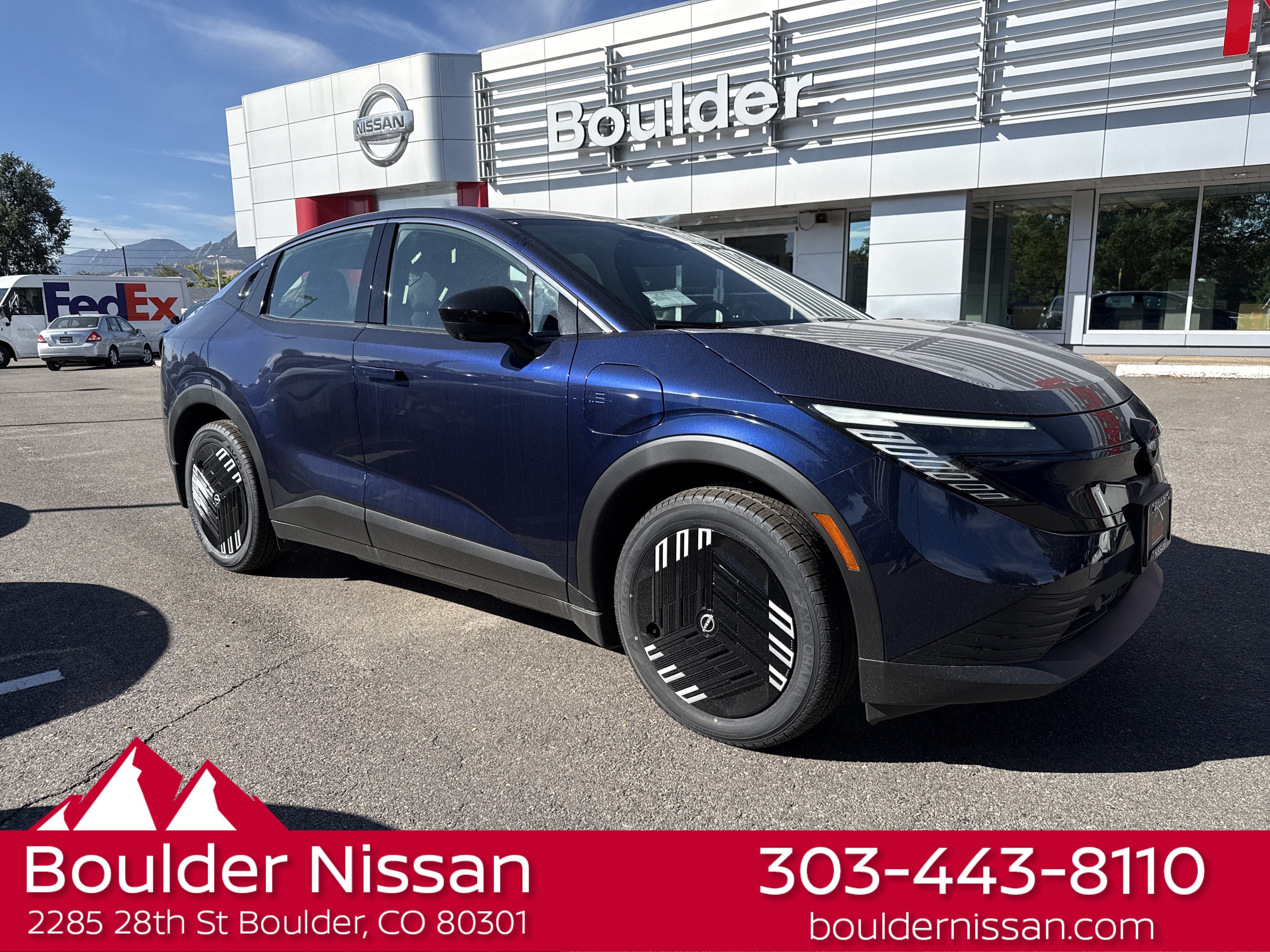 New 2026 Nissan Leaf w/ Floor Mat Package (S+)