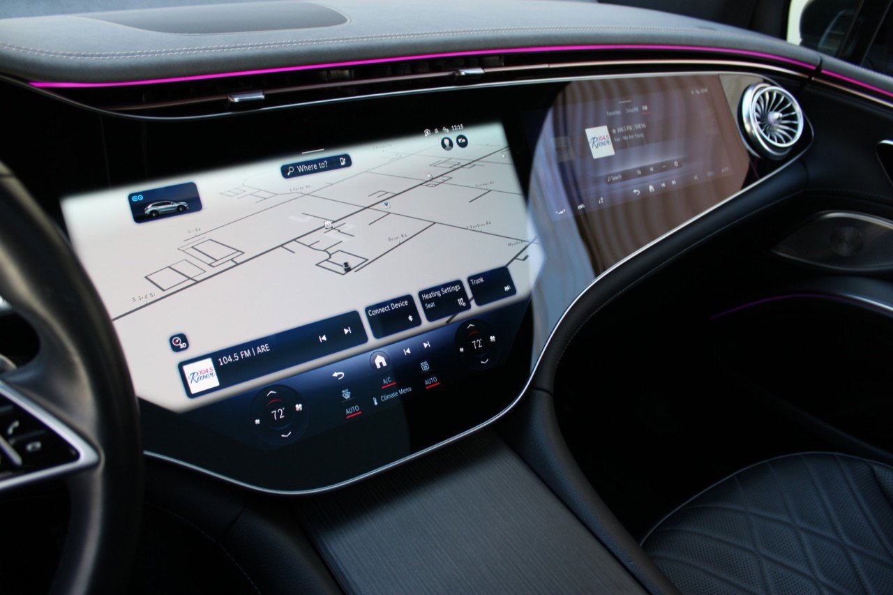 Used 2023 Mercedes-Benz EQS 580 4MATIC SUV image 18