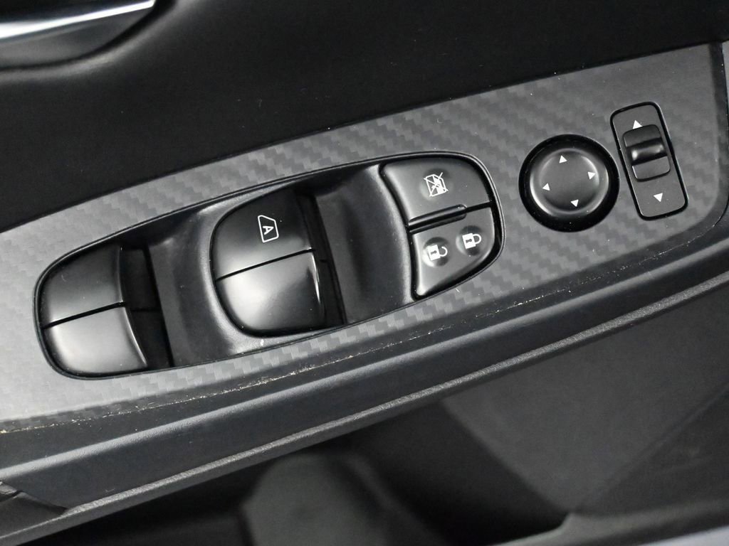 Used 2024 Nissan Sentra SV image 25