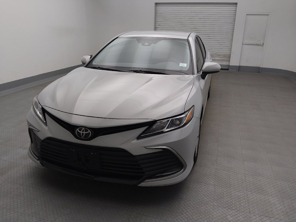 Used 2022 Toyota Camry LE image 15